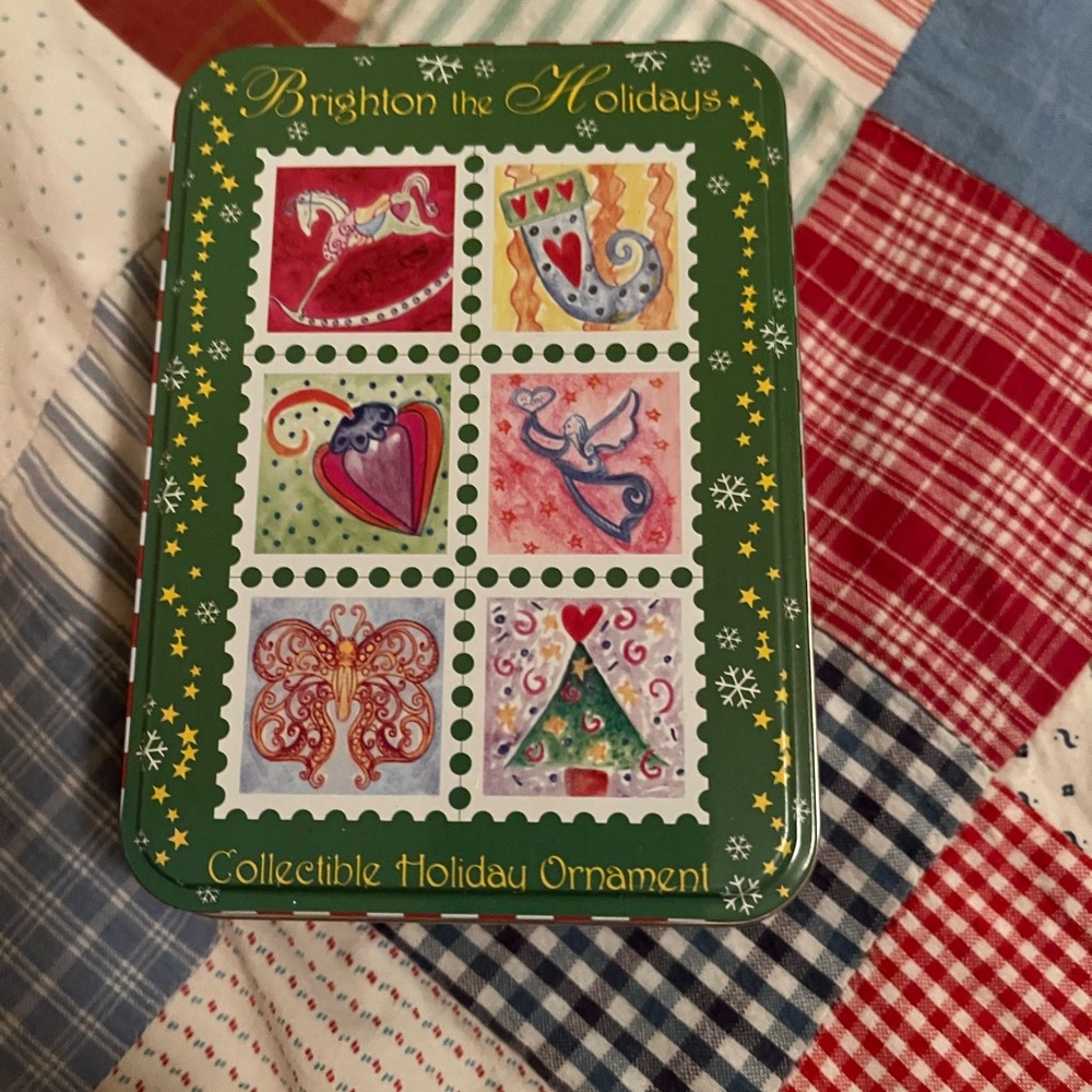 RETIRED Brighton Silver and Gold Ornament with Red Ribbon (in tin) - Picture 4 of 5